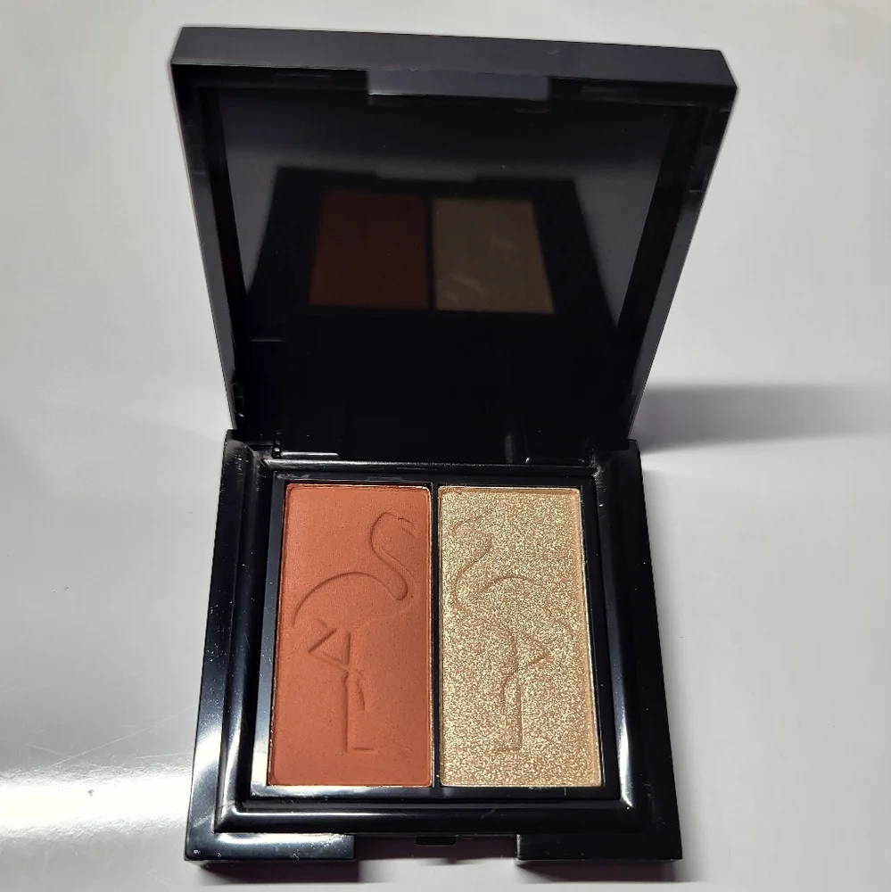 Eye Shadow Bundle - Picture 4 of 11